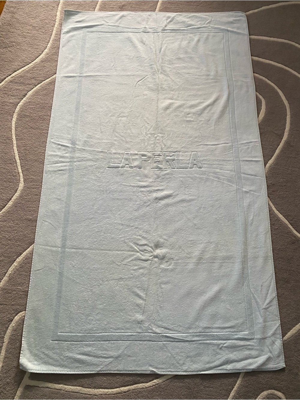 LA PERLA LARGE TERRI BATH TOWEL, NEW, NEVER USED, VINTAGE, MADE IN ITALY